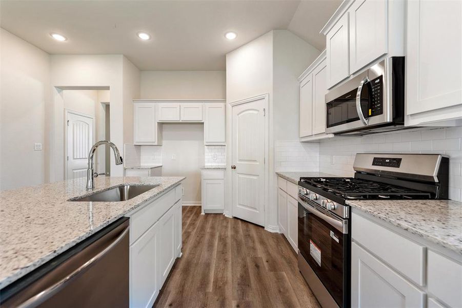 Furnished interior view inside a new home in Liberty Pointe, Gainesville (Image 5). Furnished interior view inside a new home in Liberty Pointe, Gainesville (Image 5).