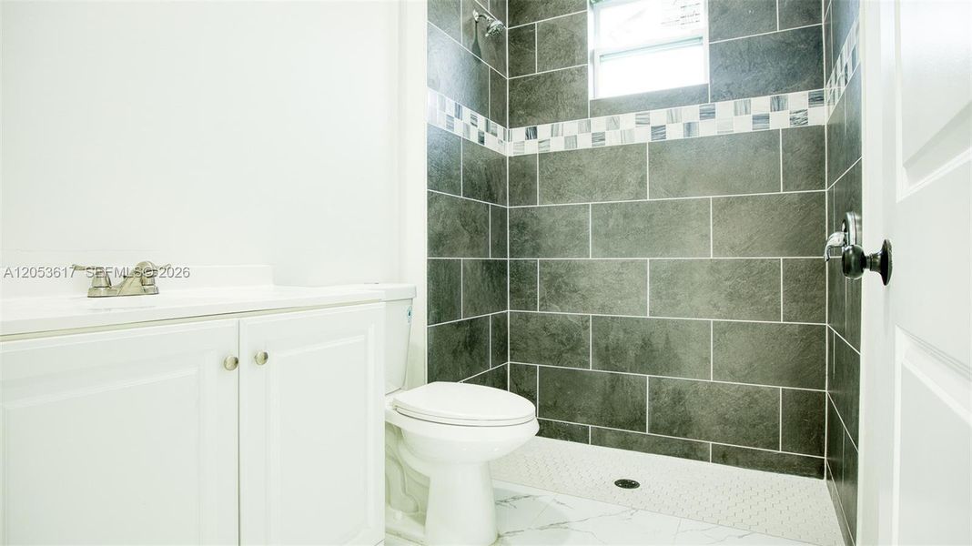 Furnished interior view inside a new home in , Lehigh Acres (Image 4).