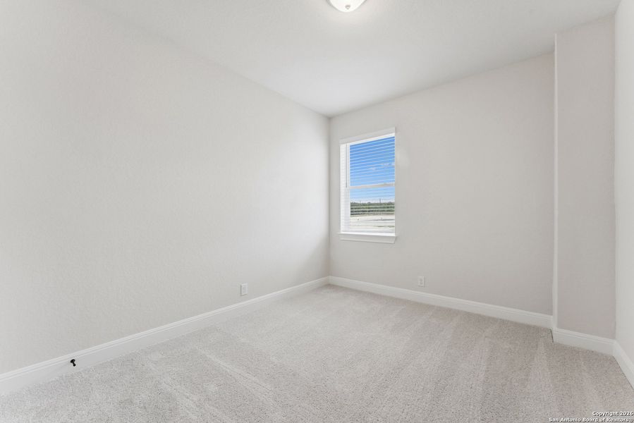 Spacious, unfurnished interior of a new home in Davis Ranch 50', San Antonio (Image 36).