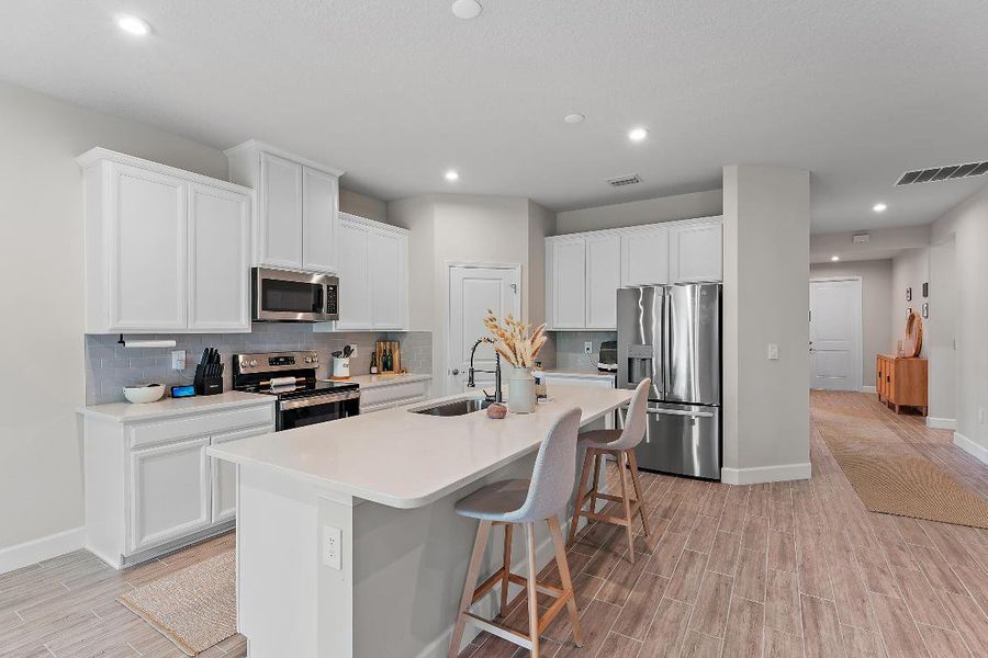 044-200SWPomeroySt-Stuart-FULL