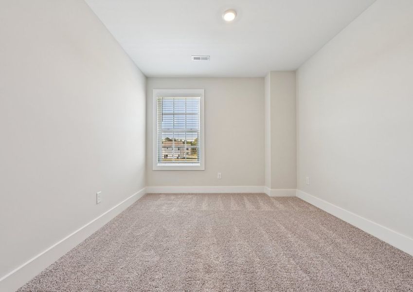 Each bedroom has ample space for all your belongings.