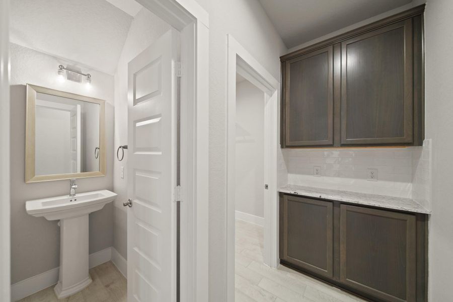 Furnished interior view inside a new home in Morton Creek Ranch, Katy (Image 9). Furnished interior view inside a new home in Morton Creek Ranch, Katy (Image 9).