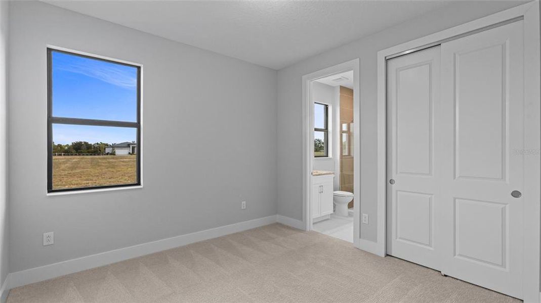 Spacious, unfurnished interior of a new home in Woodland Preserve, Parrish (Image 22).