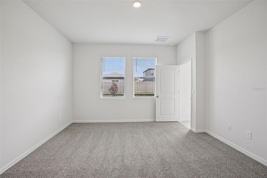 Spacious, unfurnished interior of a new home in Two Rivers - Premier Series, Zephyrhills (Image 33).