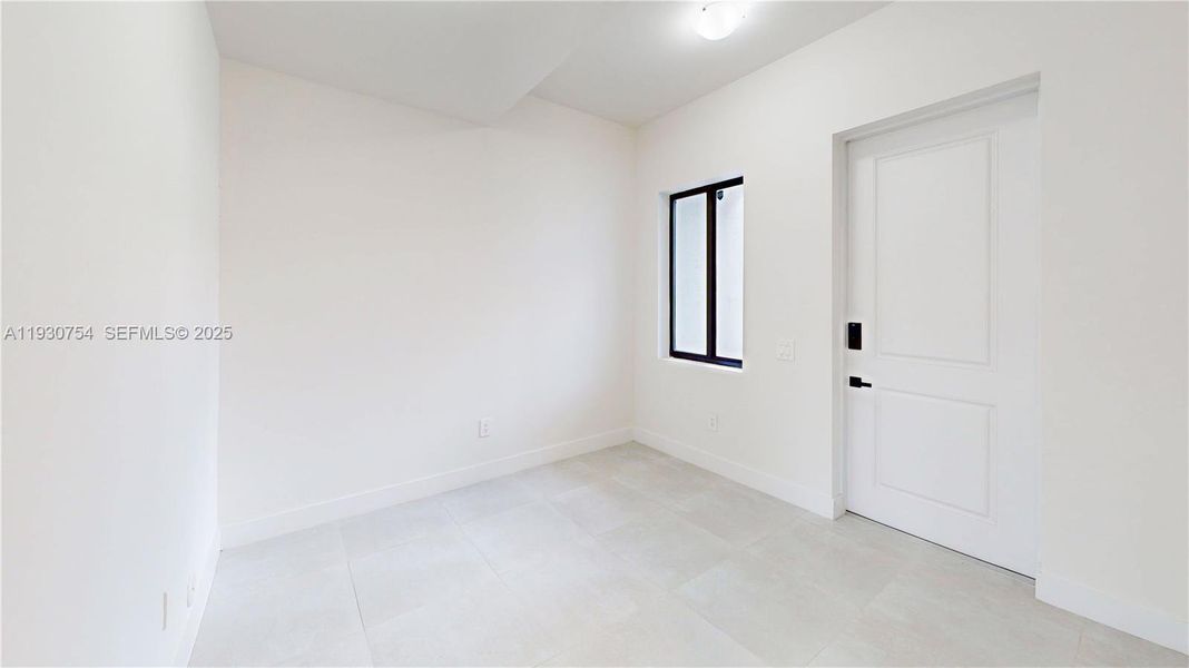 Spacious, unfurnished interior of a new home in , Homestead (Image 38).