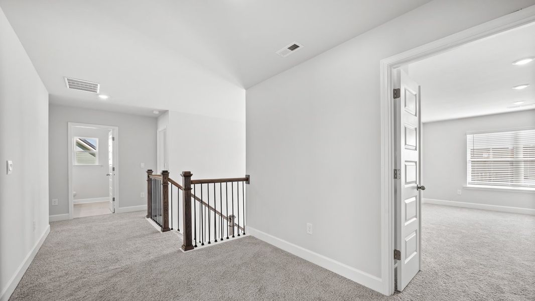 Spacious, unfurnished interior of a new home in Wildwood, Covington (Image 21).