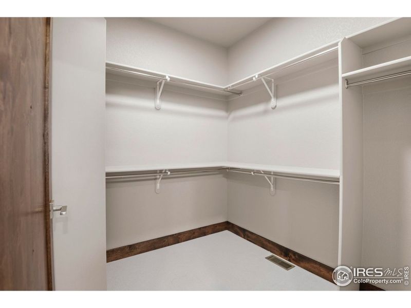 Spacious, unfurnished interior of a new home in , Loveland (Image 20).