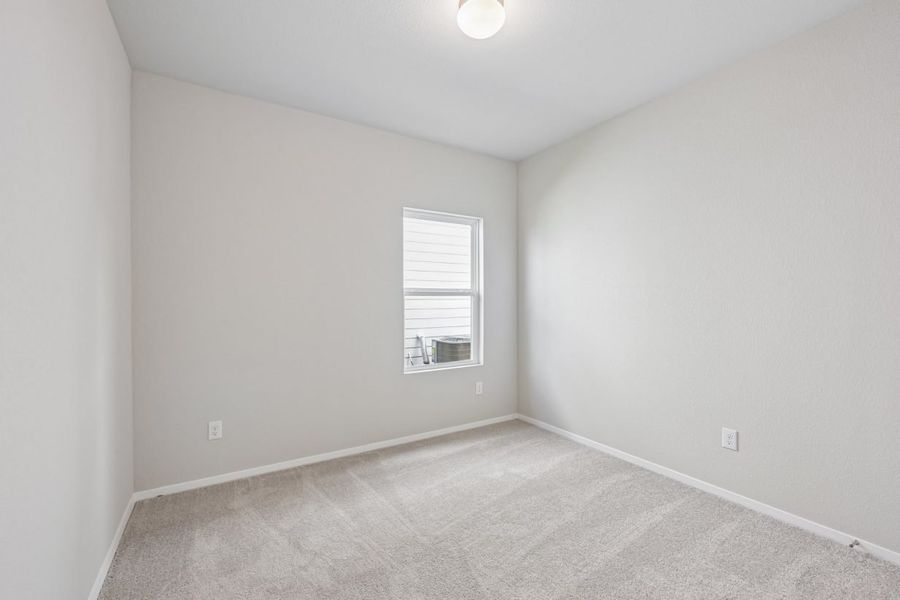 Spacious, unfurnished interior of a new home in Cascade, Liberty Hill (Image 17).