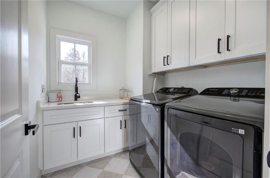 Furnished interior view inside a new home in , Cartersville (Image 38).