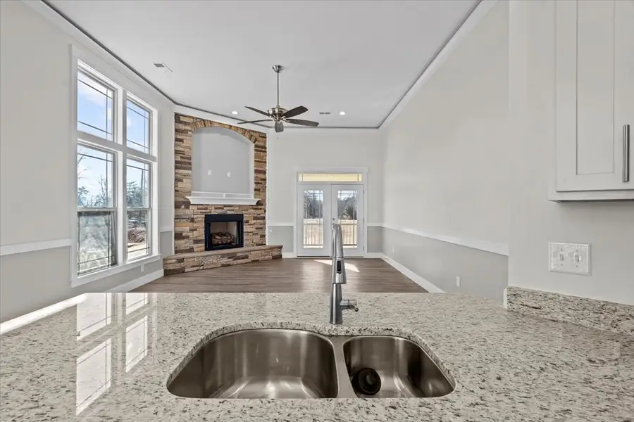 Representative interior finishes for a home built from the Caterina Elite by Enchanted Homes in Smokey Hills, Campobello (Image 20).