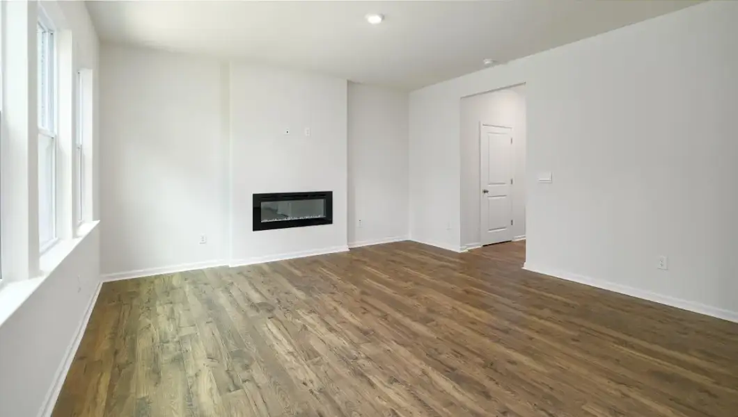 Spacious, unfurnished interior of a new home in Clark Creek Landing, Lincolnton (Image 11). Spacious, unfurnished interior of a new home in Clark Creek Landing, Lincolnton (Image 11).