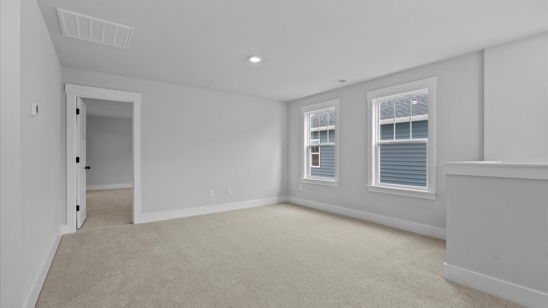 Furnished interior view inside a new home in Harrier Point, Woodruff (Image 16).