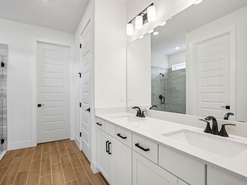 Furnished interior view inside a new home in Magnolia Bay - Reserve Series, Nokomis (Image 5).