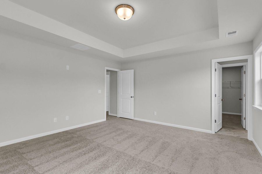 Spacious, unfurnished interior of a new home in Wildcat Chase, Summerville (Image 33).