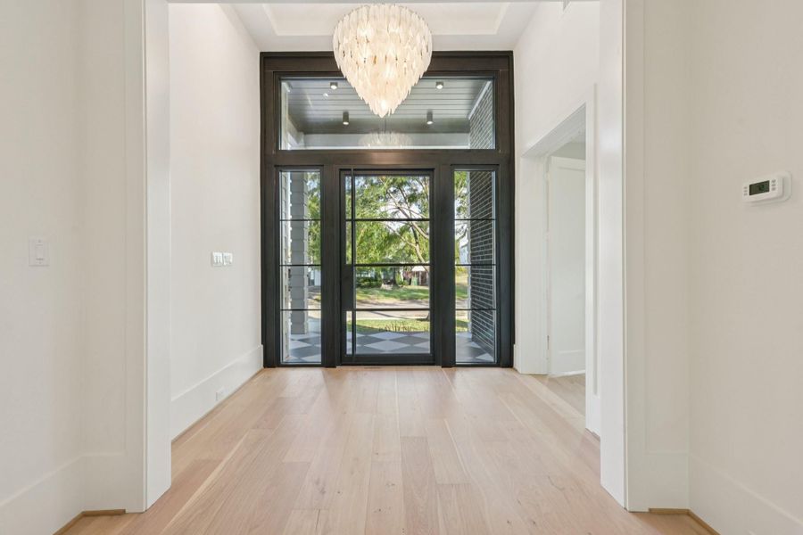 Spacious, unfurnished interior of a new home in , Houston (Image 22).