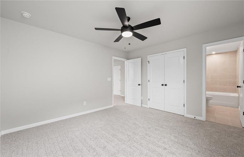 Spacious, unfurnished interior of a new home in Reunion, Hoschton (Image 34).