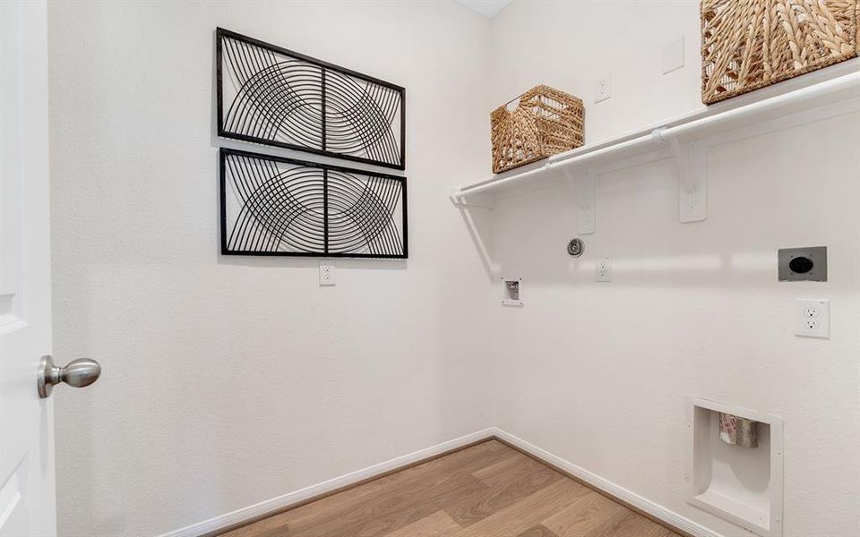 Spacious, unfurnished interior of a new home in La Terra, Celina (Image 17).