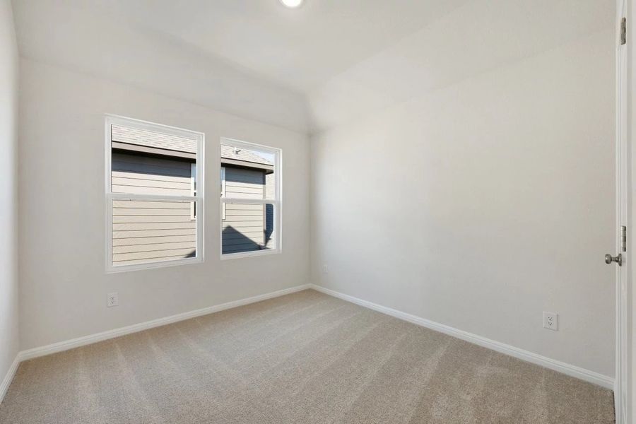 Spacious, unfurnished interior of a new home in Patterson Ranch, Georgetown (Image 24).