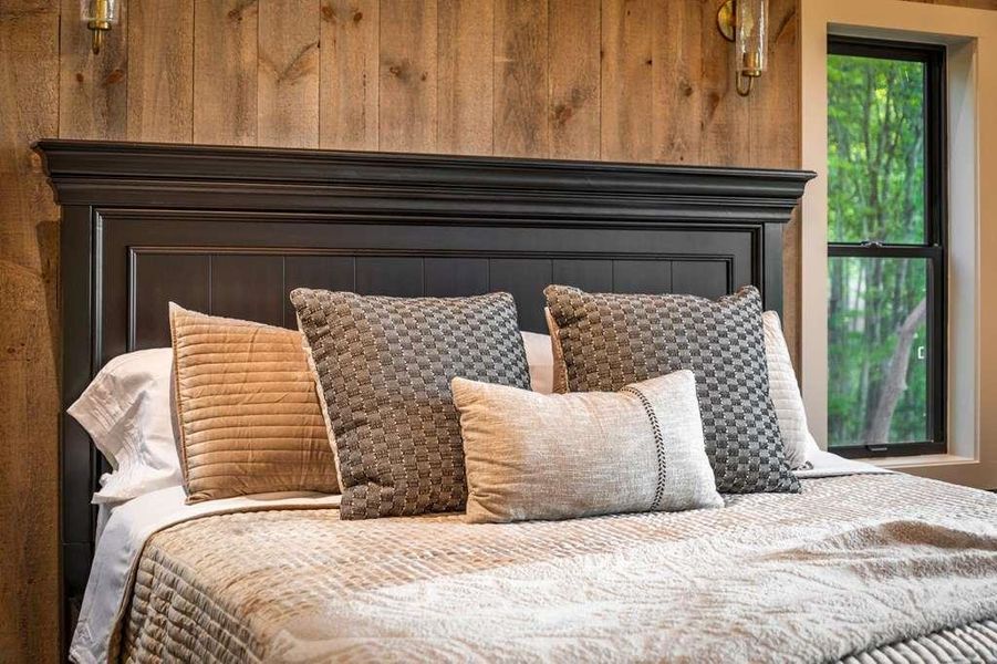 Close-up of interior finishes inside a home in , Blue Ridge (Image 21).