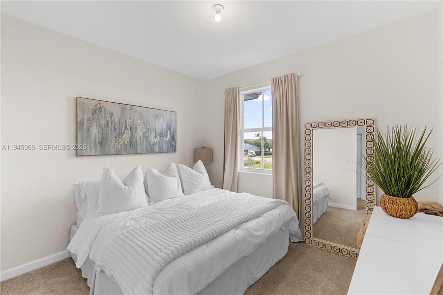 Furnished interior view inside a new home in , Coral Springs (Image 5).