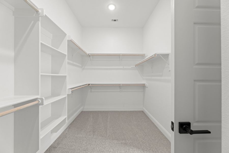 Spacious, unfurnished interior of a new home in Lovers Landing, Forney (Image 21).