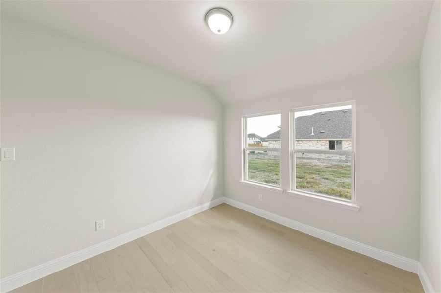 Spacious, unfurnished interior of a new home in Elevon, Lavon (Image 15).