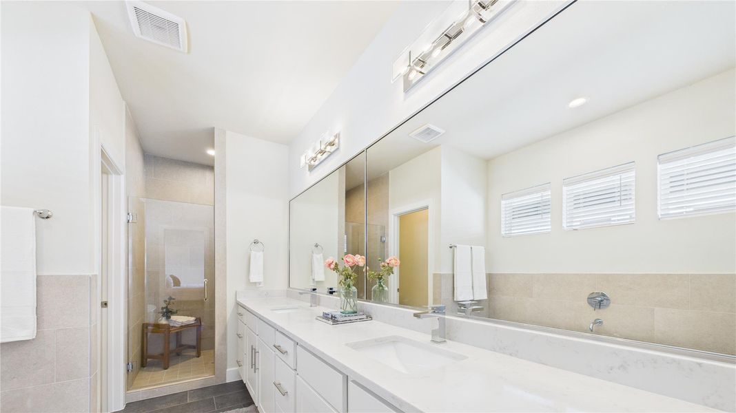 Furnished interior view inside a new home in Kolbe Square, Houston (Image 5). Furnished interior view inside a new home in Kolbe Square, Houston (Image 5).