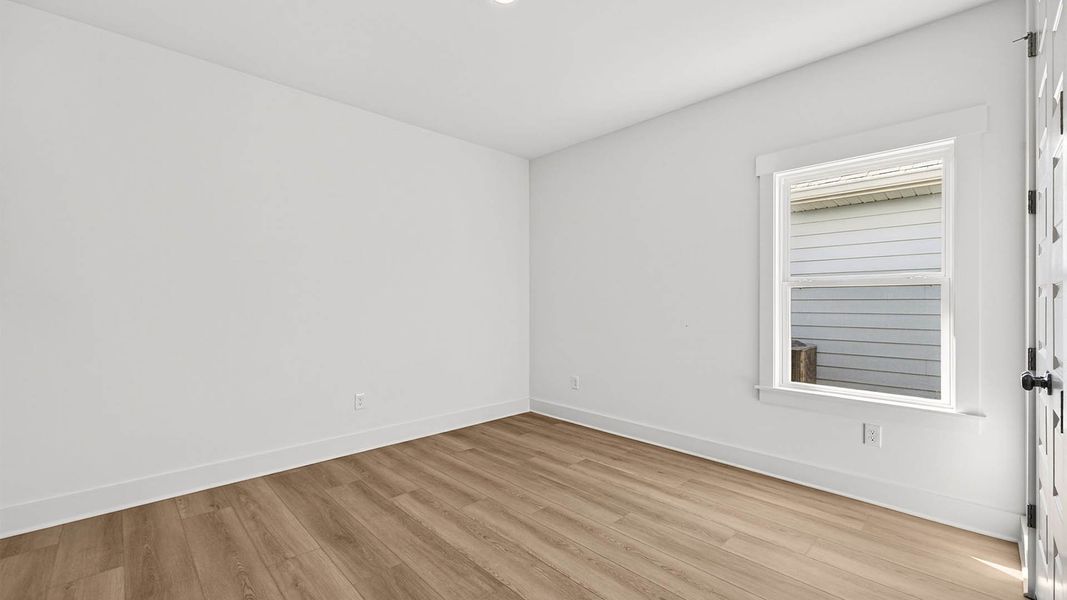 Spacious, unfurnished interior of a new home in WindMark Beach, Port Saint Joe (Image 27).