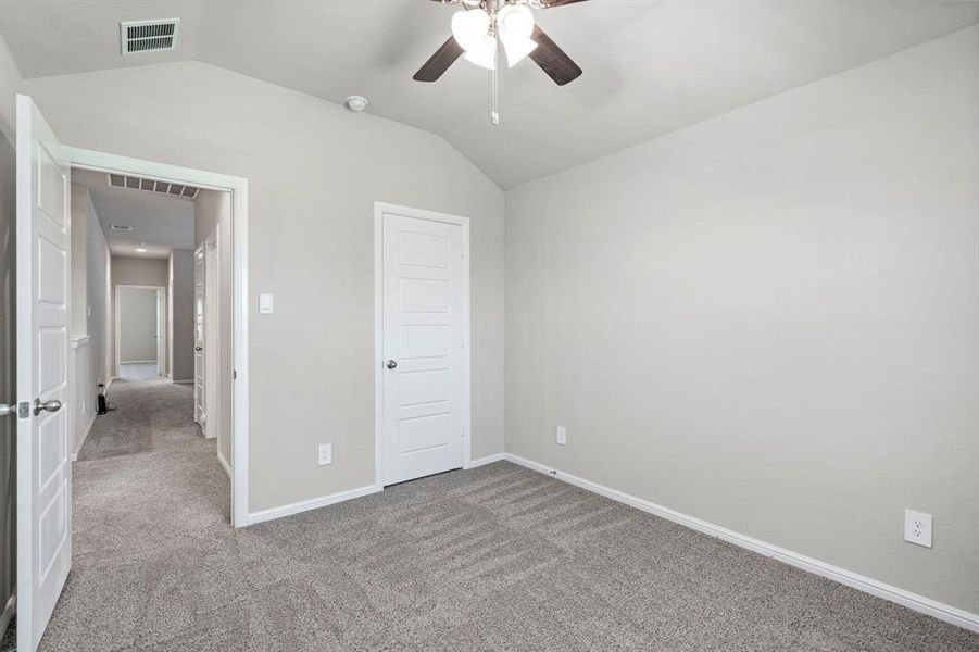 Spacious, unfurnished interior of a new home in , Fort Worth (Image 12).