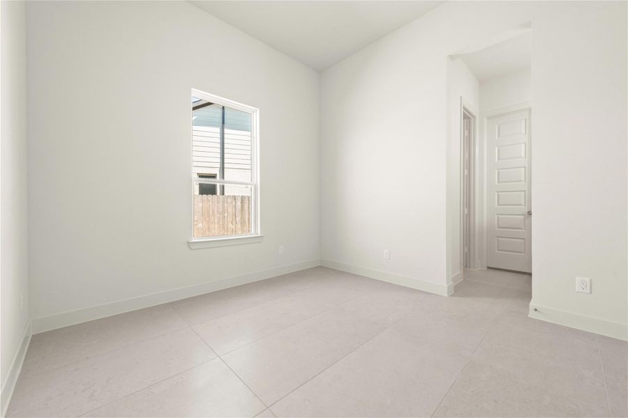 Spacious, unfurnished interior of a new home in ARTAVIA®, Conroe (Image 11).