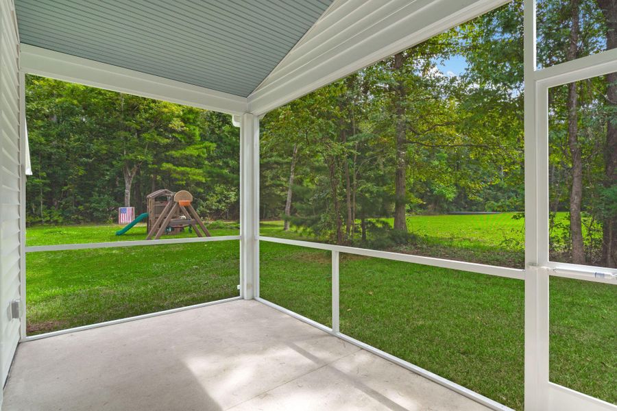 Image 40 of a home in .