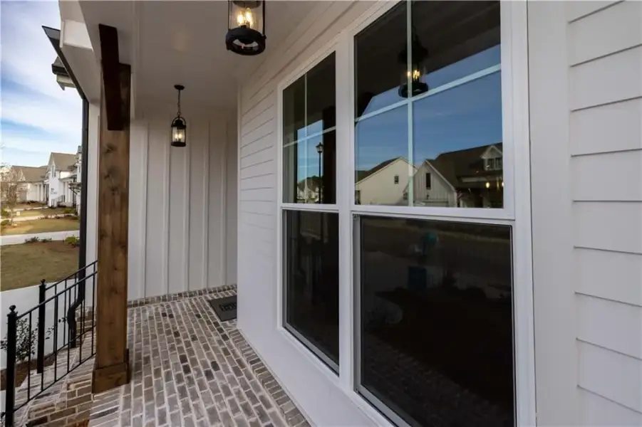 Exterior details and patio area of a home in Aberdeen, Hoschton (Image 31).