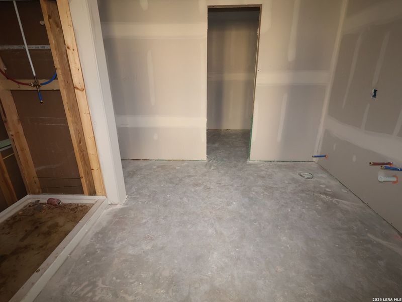 In-progress construction of a new home in Mesquite Ridge, San Antonio, TX (Image 37).