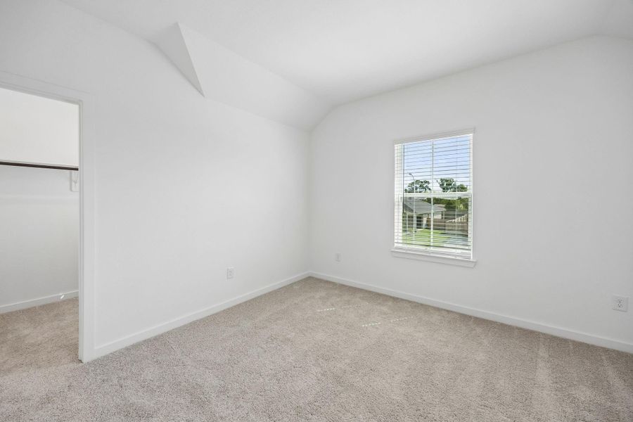 Spacious, unfurnished interior of a new home in Windcress, Cove (Image 30).
