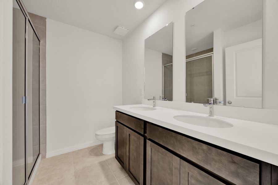 Furnished interior view inside a new home in Eden Crest, Apopka (Image 8).