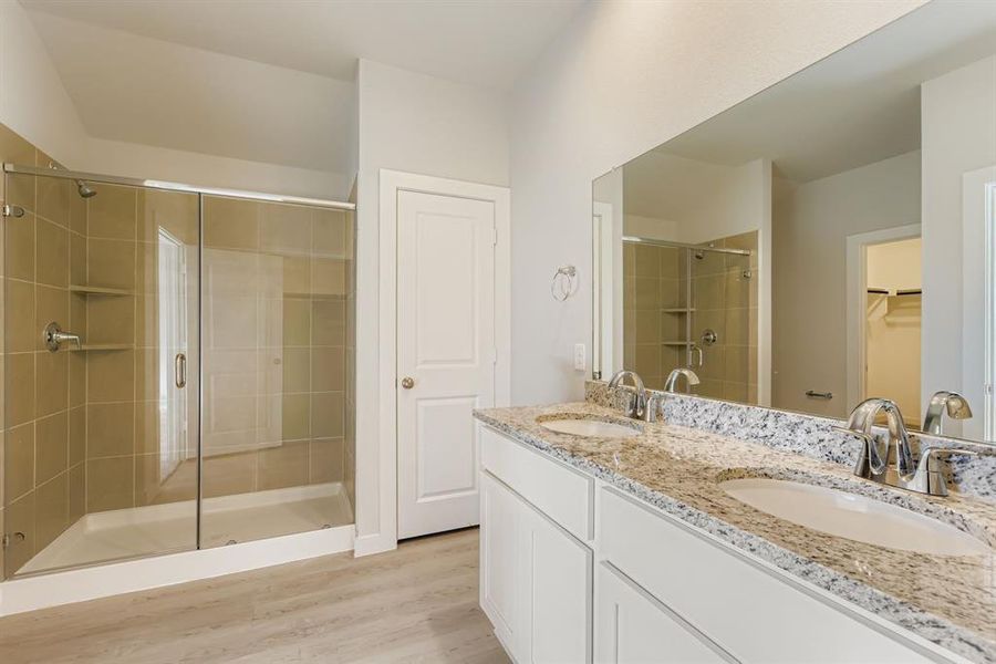 Furnished interior view inside a new home in Middlefield Village, Dallas (Image 5).