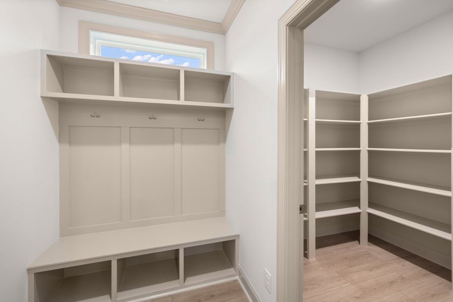 Representative furnished interior of a home built from the The Hampton by RobuckHomes in Baylee Ridge, Selma (Image 124).