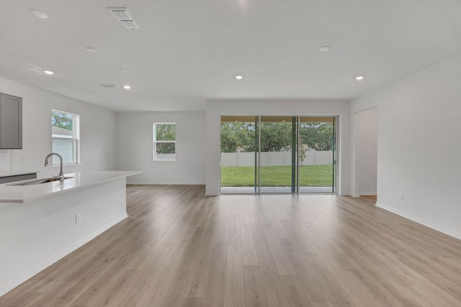 4br New Home in Dade City, FL.  - Slide 36