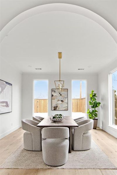 Furnished interior view inside a new home in , Dallas (Image 32).