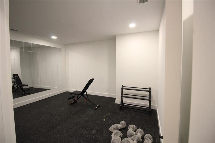 Spacious, unfurnished interior of a new home in , Sandy Springs (Image 41). Spacious, unfurnished interior of a new home in , Sandy Springs (Image 41).