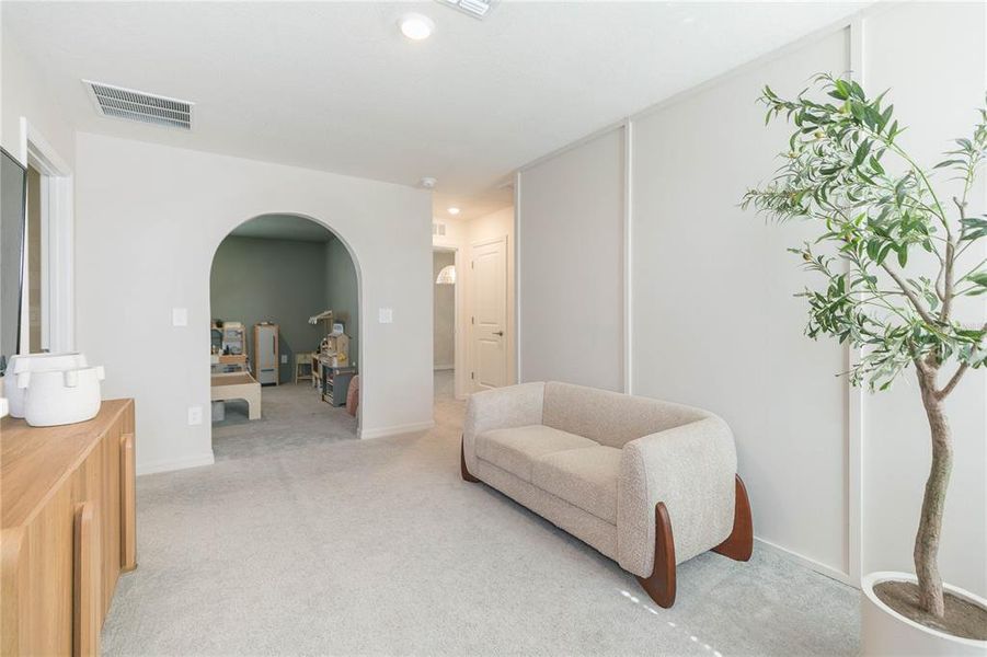 Furnished interior view inside a new home in Angeline, Land O' Lakes (Image 34).