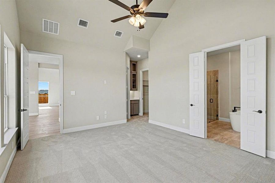 Spacious, unfurnished interior of a new home in Malabar Hill, Prosper (Image 17). Spacious, unfurnished interior of a new home in Malabar Hill, Prosper (Image 17).