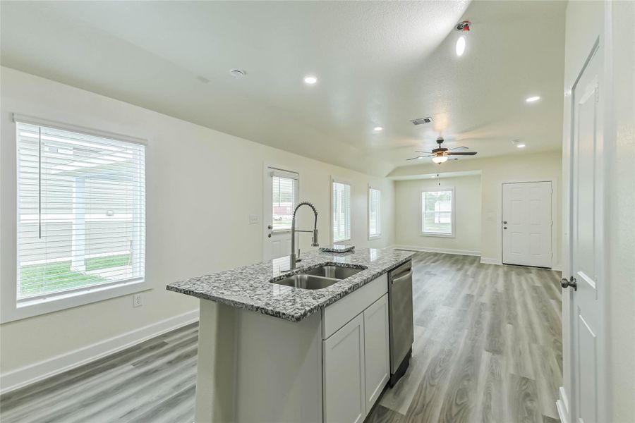 Furnished interior view inside a new home in , Conroe (Image 4).