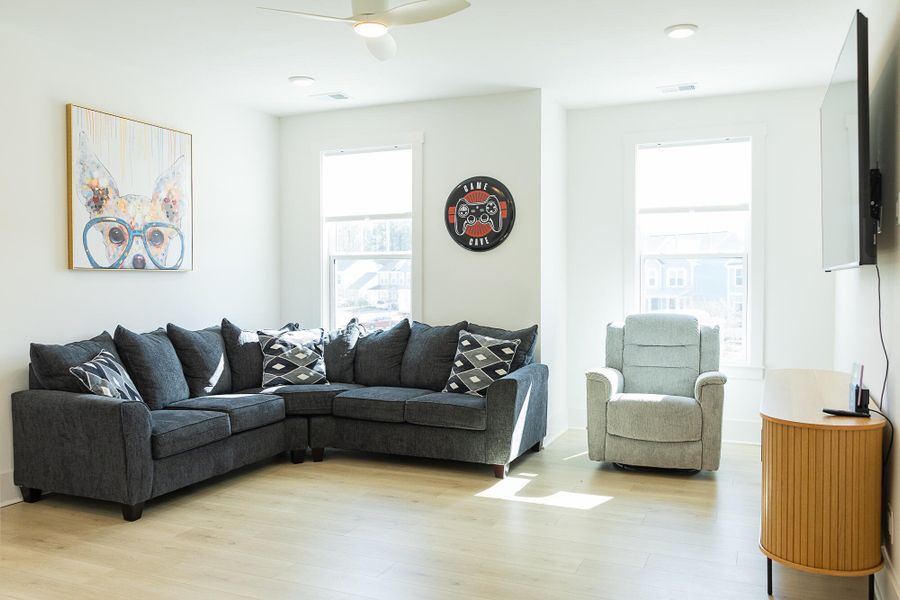 Furnished interior view inside a new home in , Ravenel (Image 57).