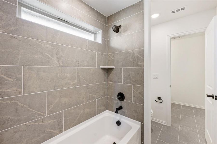 Furnished interior view inside a new home in Willow Wood Classic 50, McKinney (Image 10).