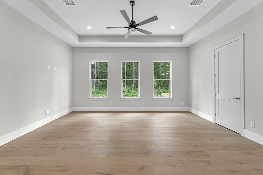 Spacious, unfurnished interior of a new home in , Montgomery (Image 28). Spacious, unfurnished interior of a new home in , Montgomery (Image 28).