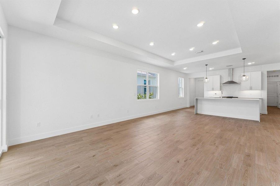 Kitchen, Dining Area & Great Room