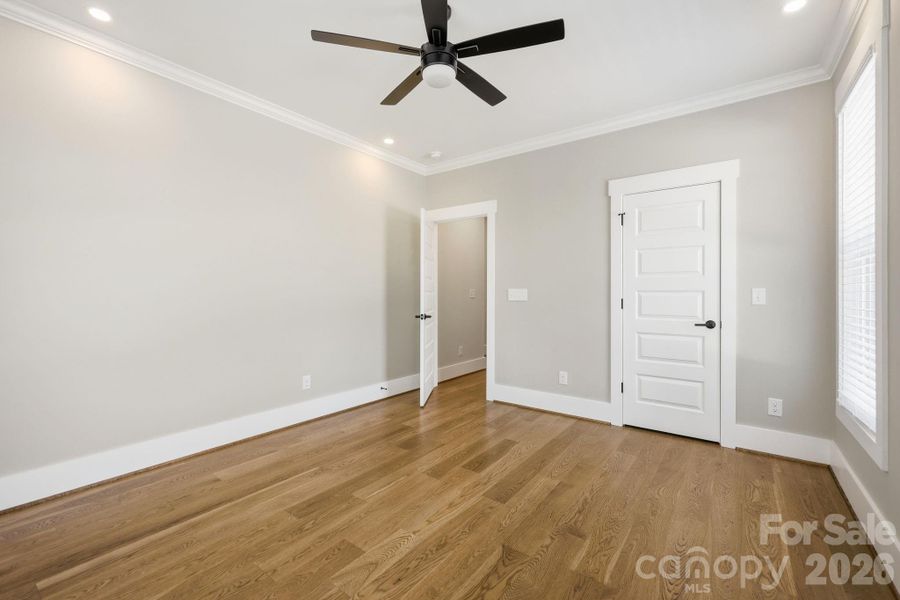 Spacious, unfurnished interior of a new home in , Lewisville (Image 44).