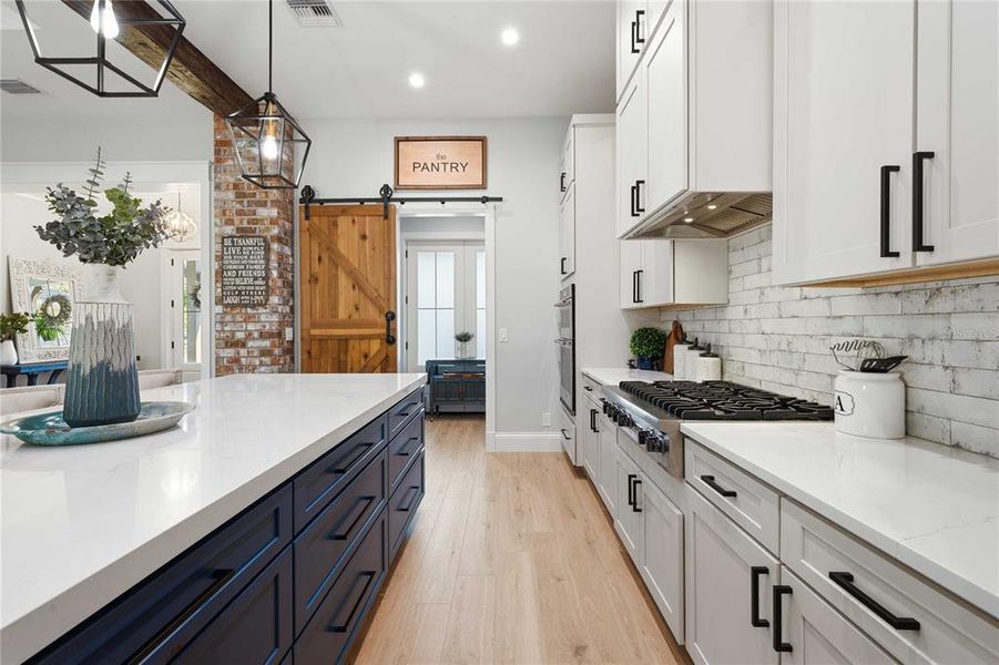 Furnished interior view inside a new home in , Ocala (Image 37).