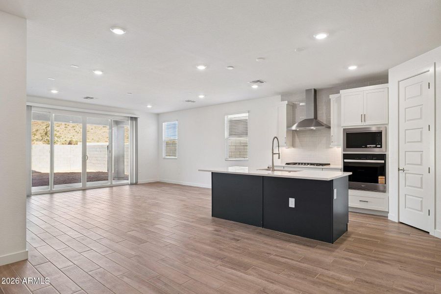 9-web-or-mls-2544-villa-linda-dr